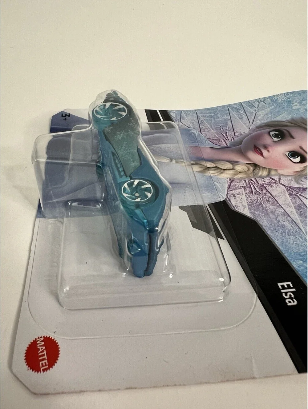 NEW Mattel GYB22 Hot Wheels Disney Frozen Movie ELSA DieCast 1:64 Character Car